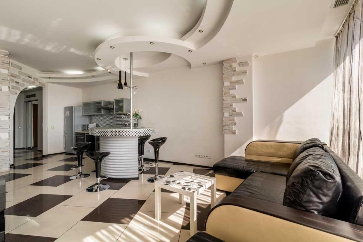 Cozy Apartment In Most City Center Dněpropetrovsk Exteriér fotografie